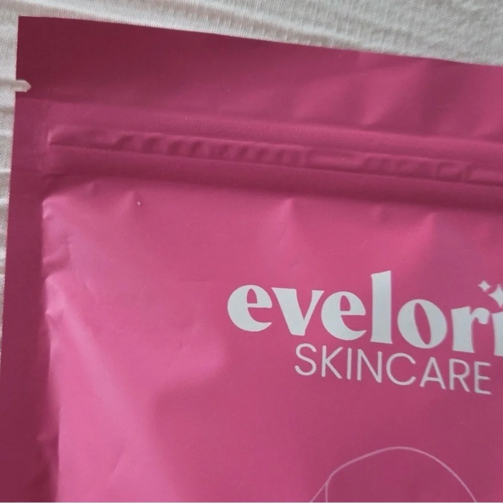 Eveloria Skincare Brightening Pads 30CT Exp. 12/27 Turmeric, Kojic Acid, Vit C